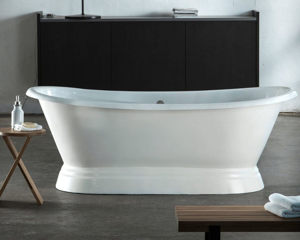 Arroll The Versailles Cast Iron Freestanding Roll Top Bath 1800mm with plinth in white