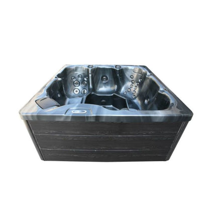 H2O 2500 Series 13A Plug & Play Hot Tub 2150 x 2150 x 970 mm